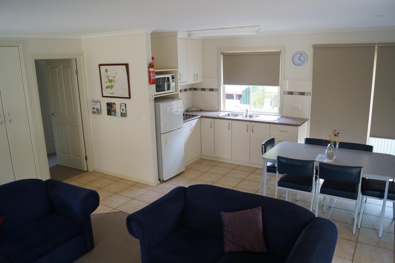 Tooleybuc River Retreat Villas エクステリア 写真