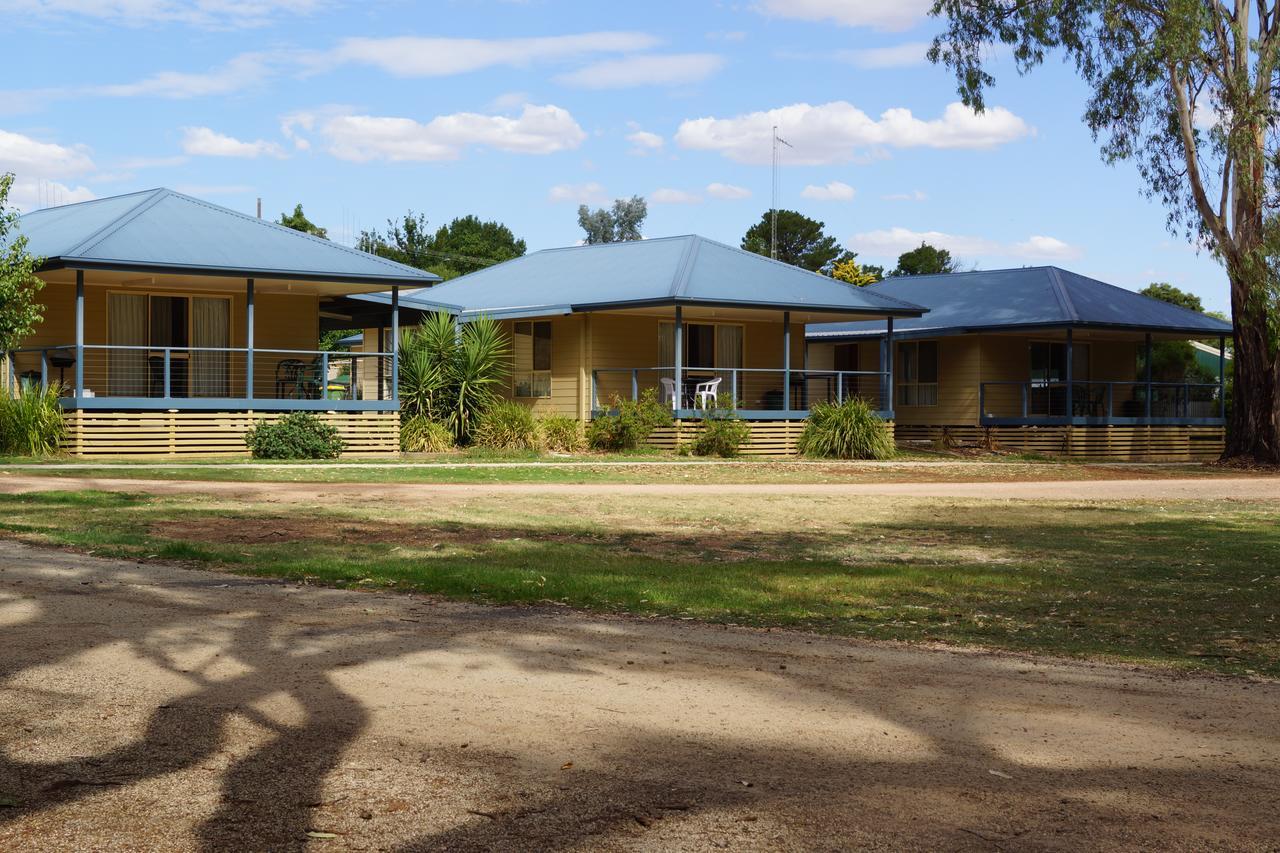 Tooleybuc River Retreat Villas エクステリア 写真